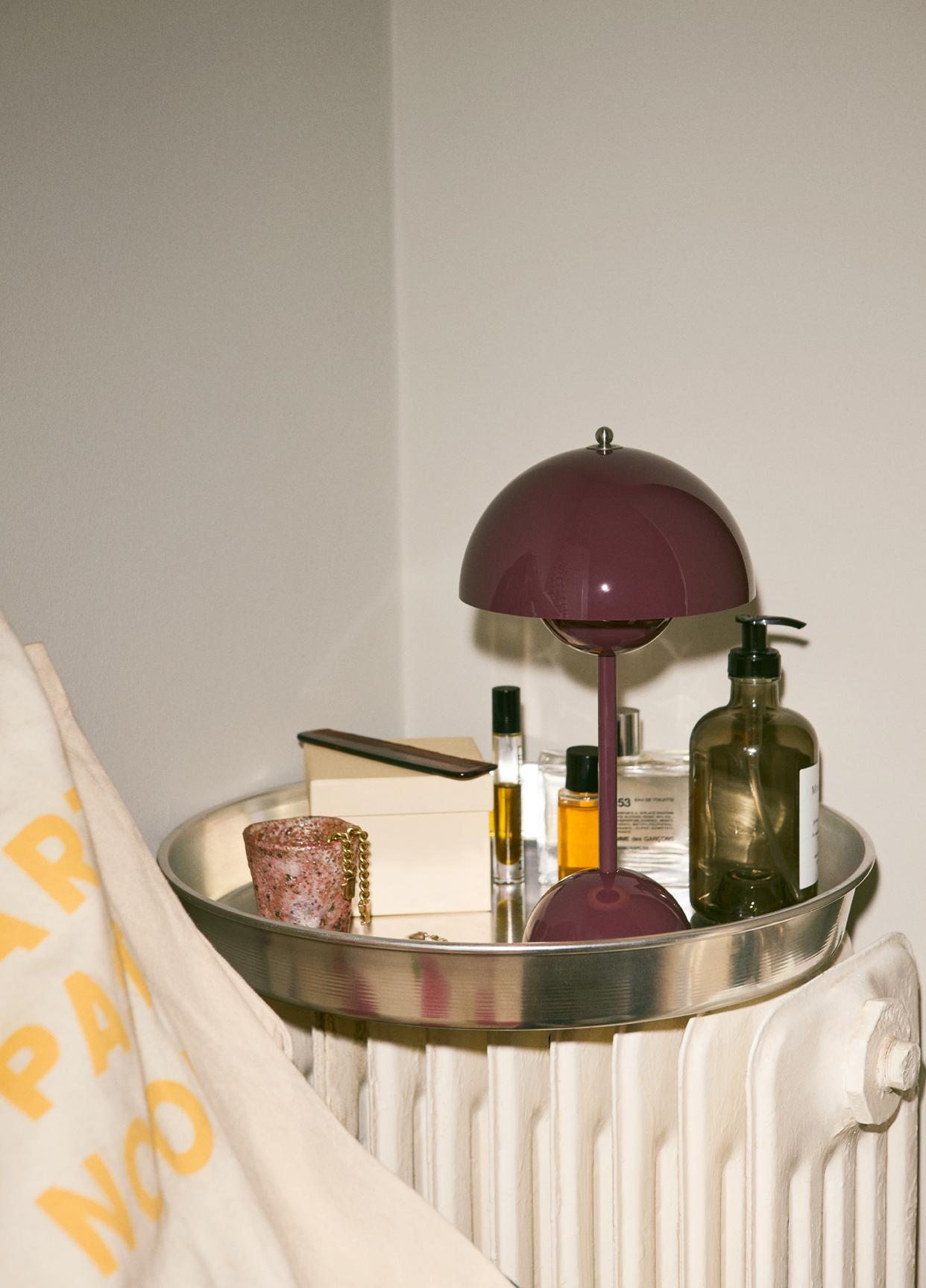 VP9 Akku Leuchte Dark Plum