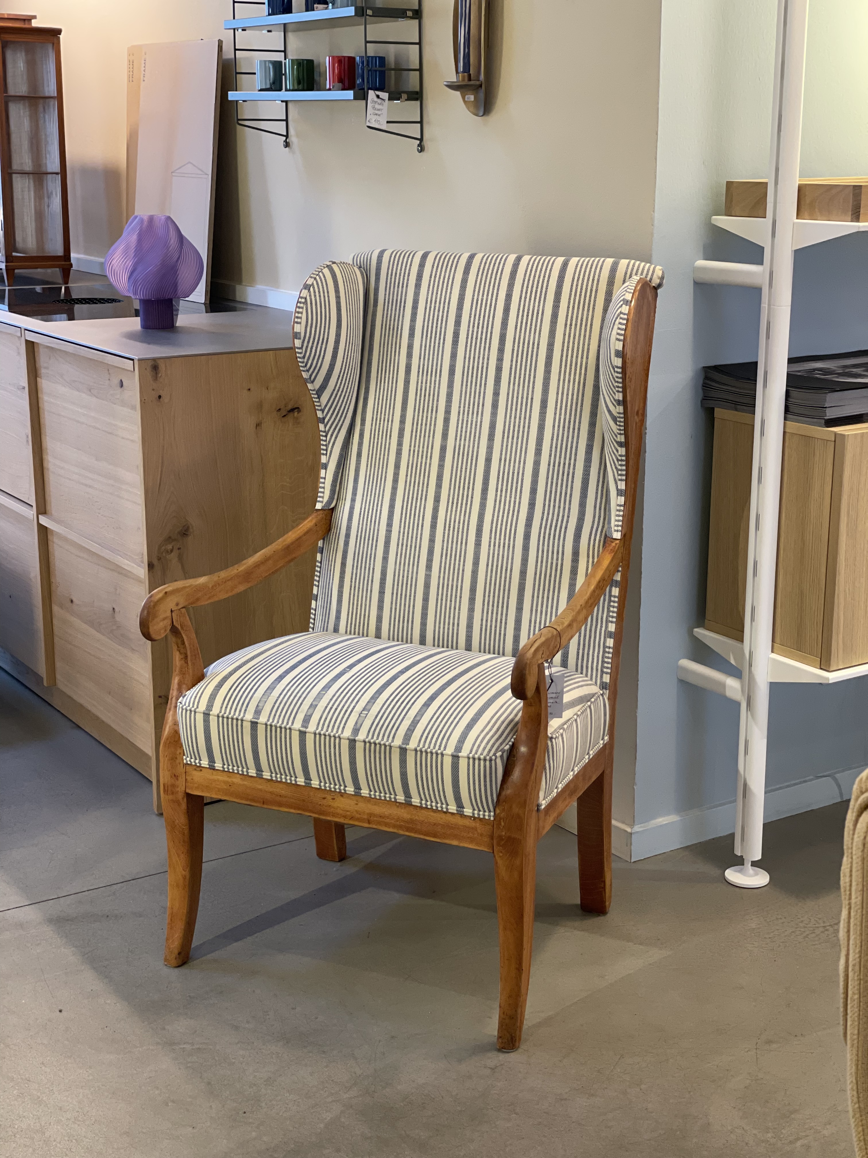 Vintage Biedermeier Ohrensessel aus Dänemark mit Leinenbezug