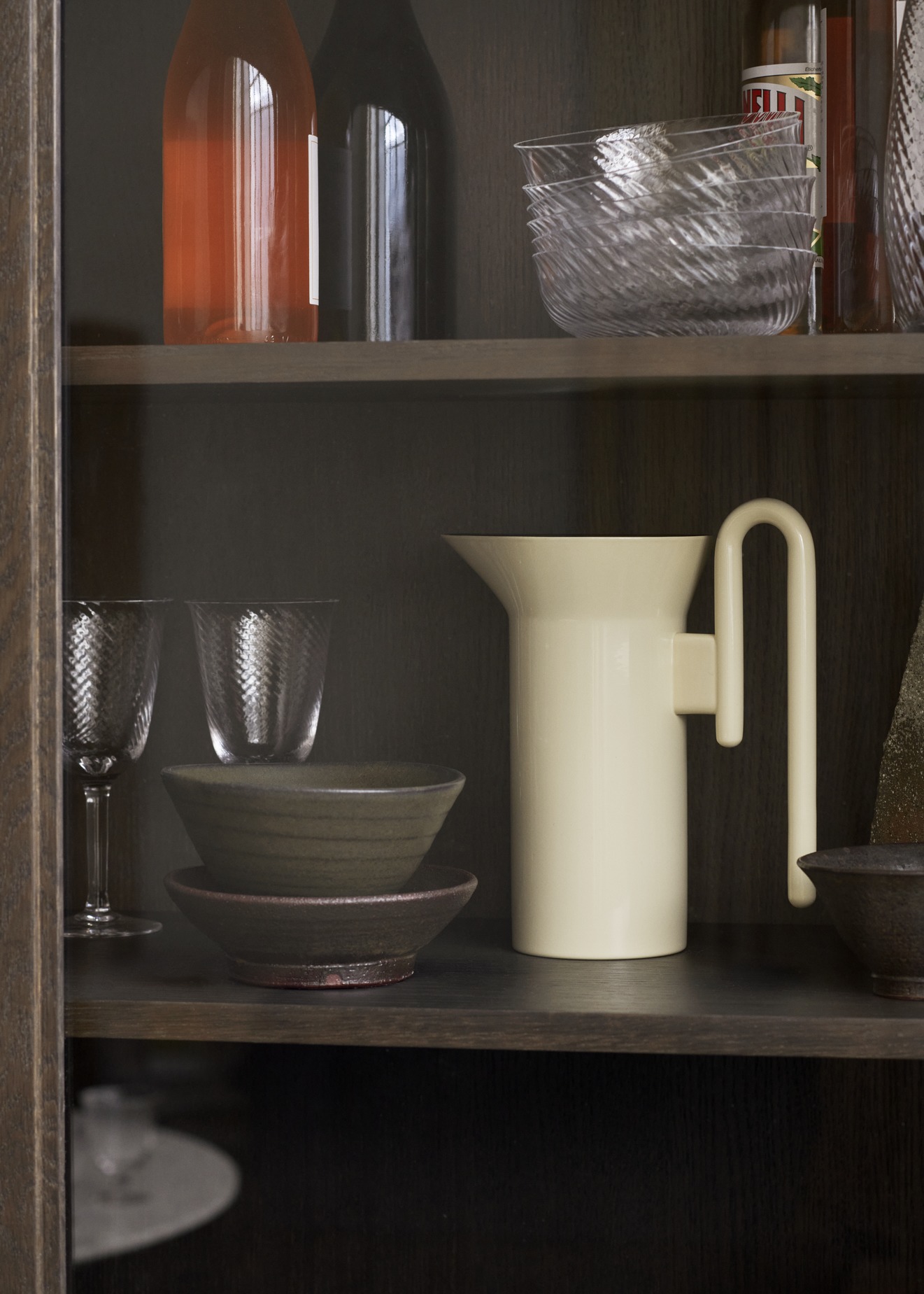 Trace Double SC88 Vitrine Schrank Eiche dunkel gebeizt