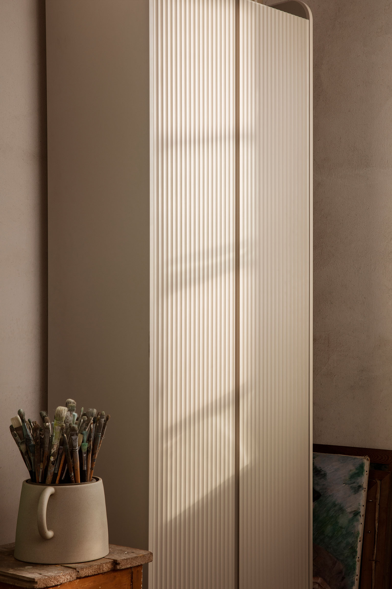 Sill Cupboard Tall - Cashmere