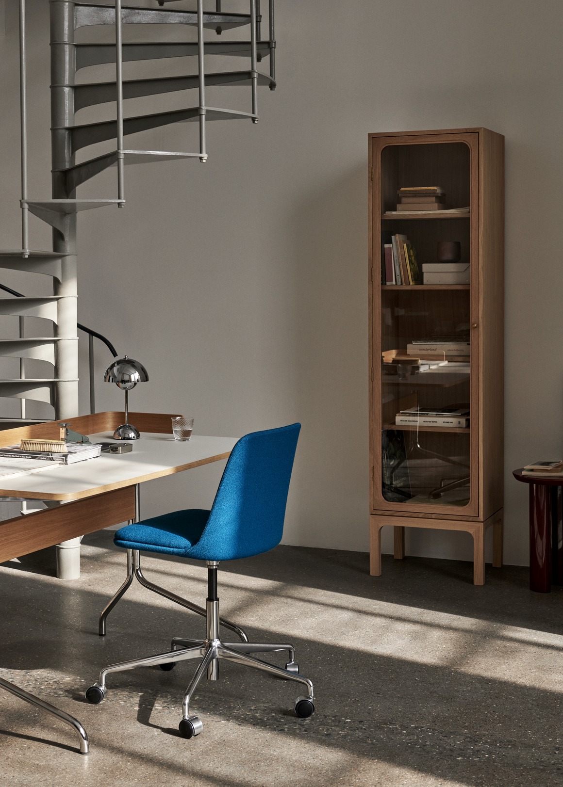 Trace Single SC87 Vitrine Schrank Eiche natur 