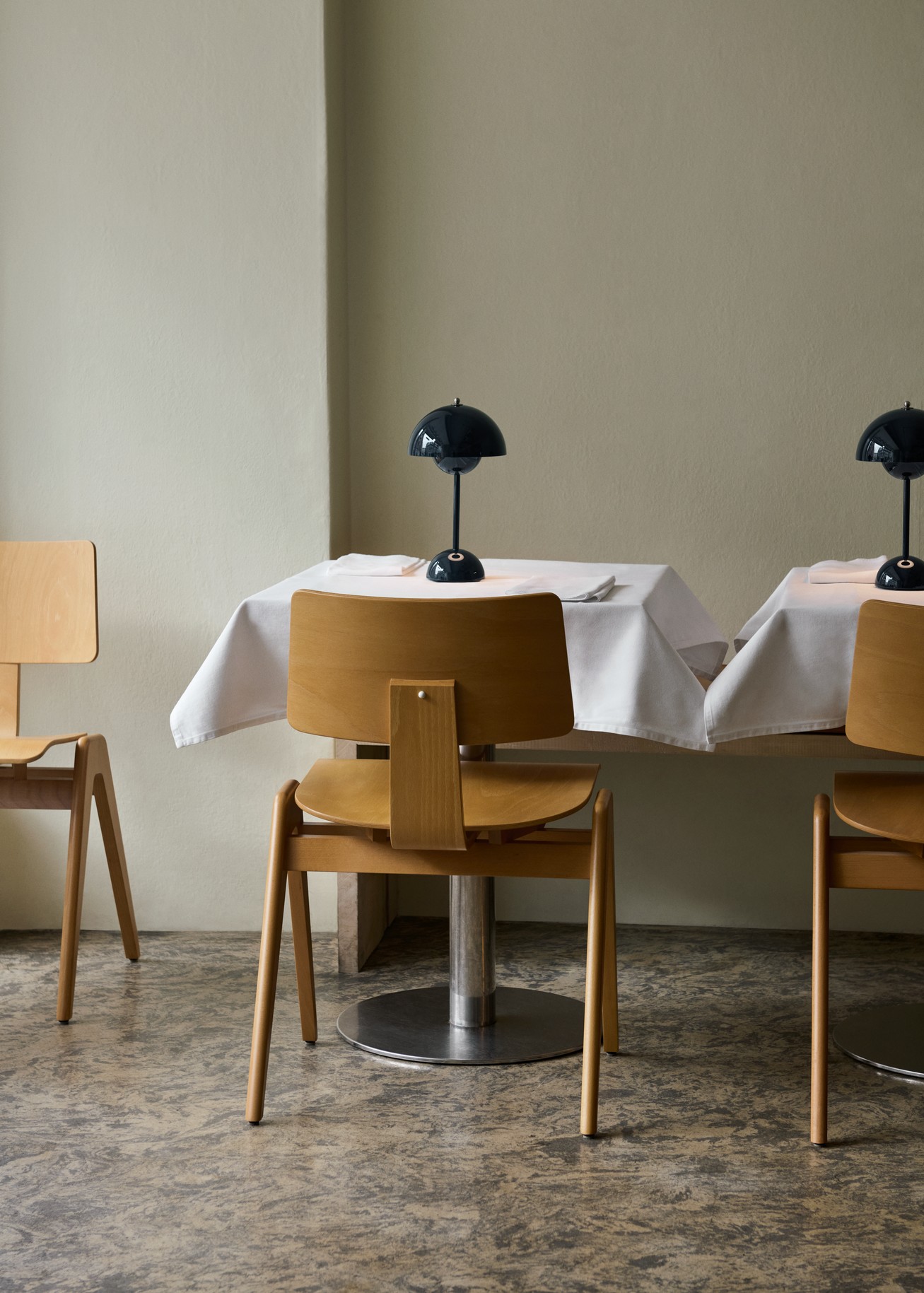 VP9 Akku Leuchte Steel Blue