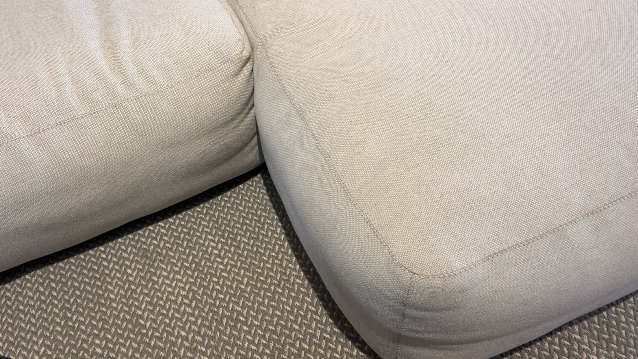 Sofa mit Chaiselongue rechts Mags Soft Low Mode