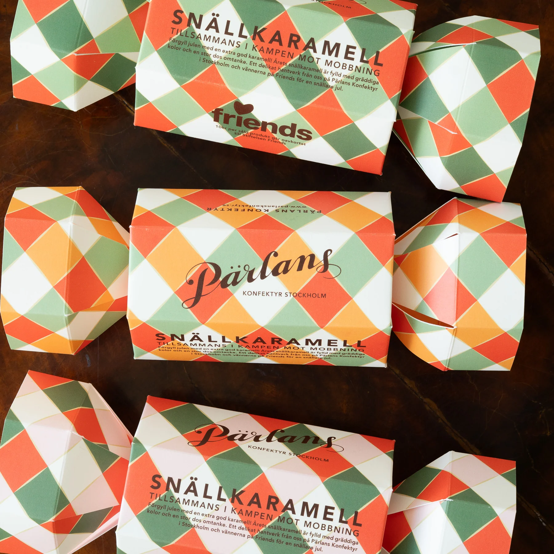 CHRISTMAS CRACKER Salzkaramell 8 Stück Orange