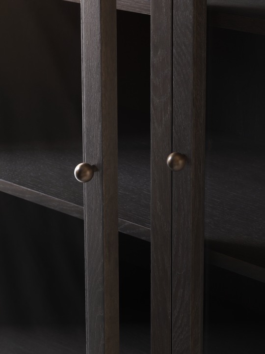 Trace Double SC88 Vitrine Schrank Eiche dunkel gebeizt