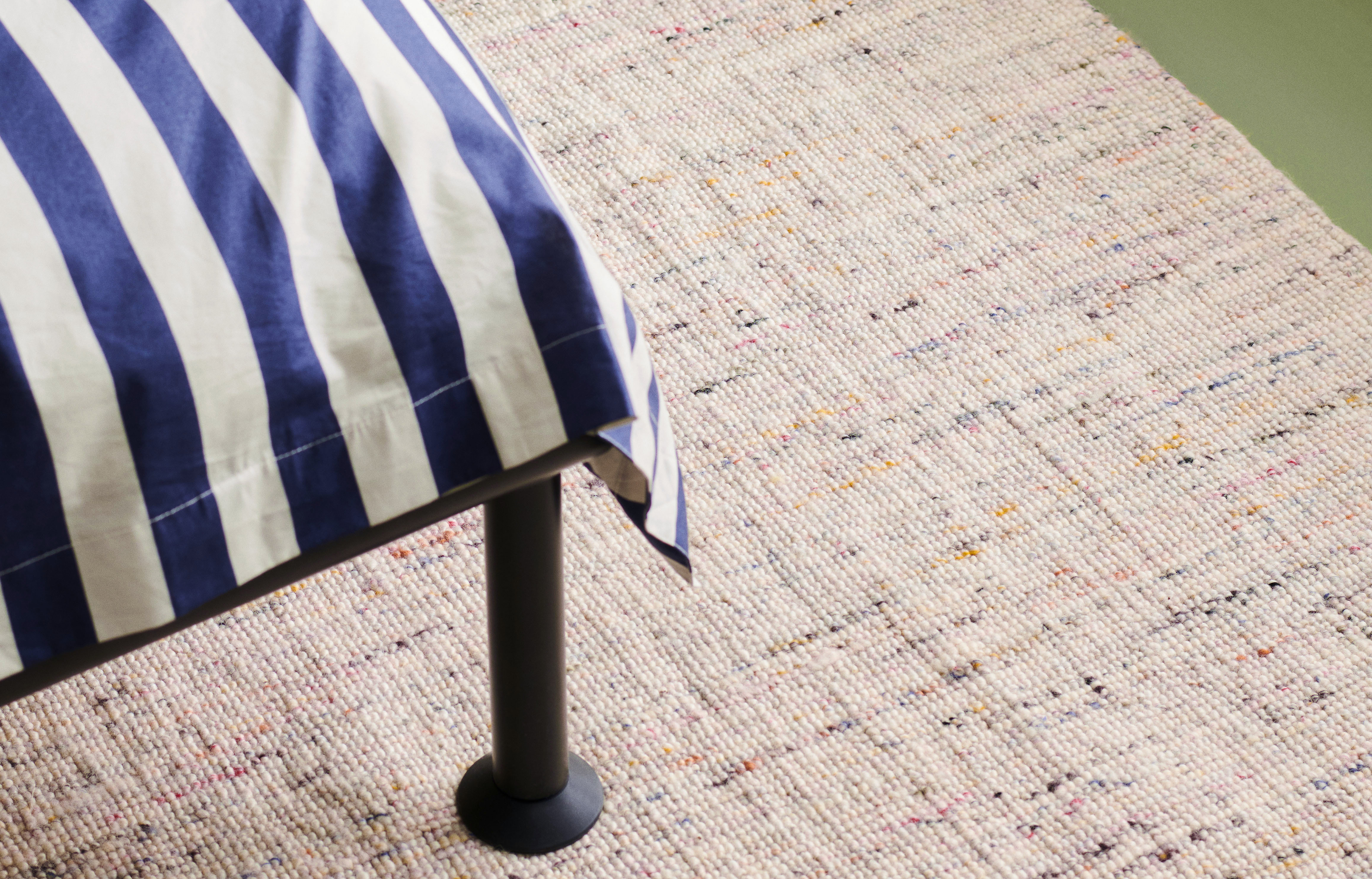 Crayon Rug 200 x 300 Multi