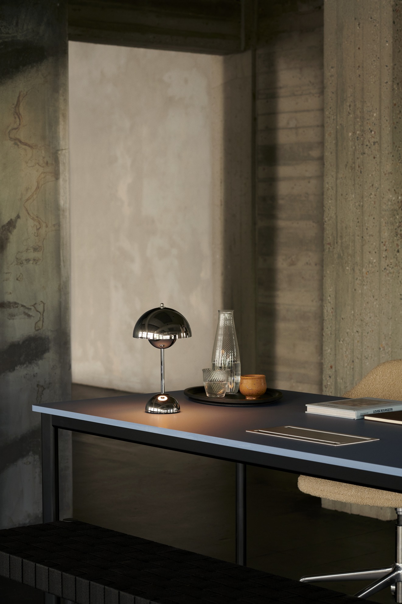 VP9 Akku Leuchte Verchromt