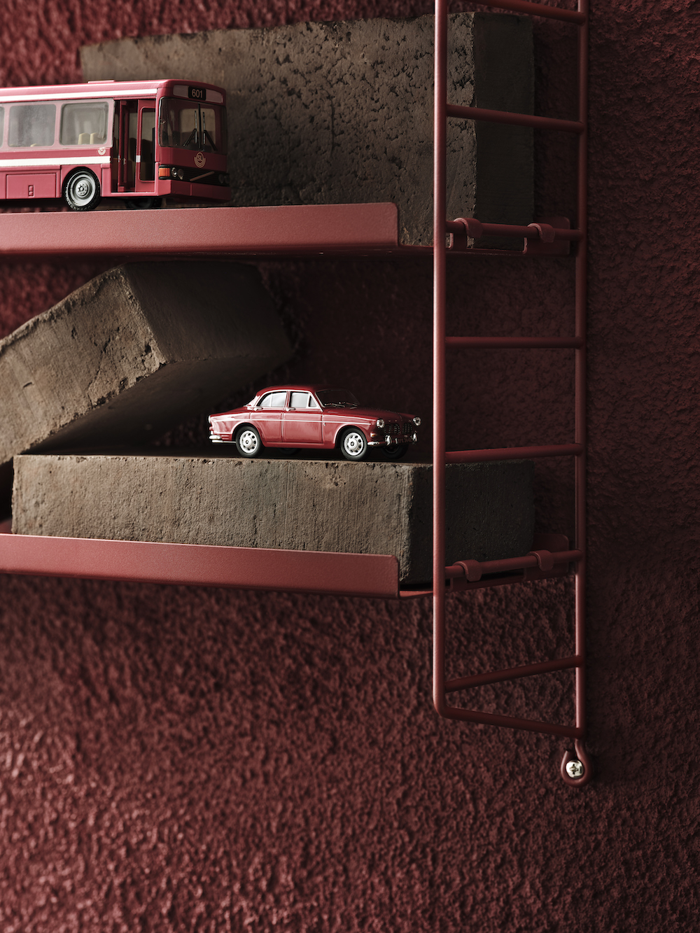 STRING Pocket Metal Oxtorgsröd/Oxtorgsröd 60/50/15 